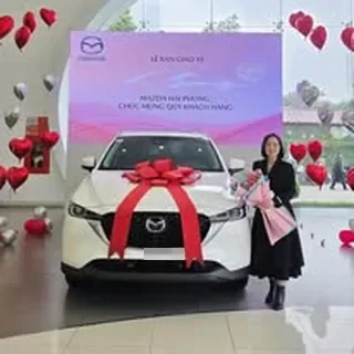 Hoạt động tư vấn và giao xe Mazda tại Hải Phòng 4